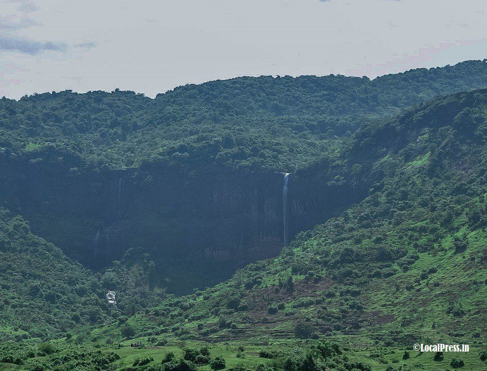 Kharghar police book revellers at Pandavkada waterfalls and other places