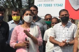 Walk and Cycle for short distances: PCMC Mayor Dr. Kavita Choutmol urges local residents