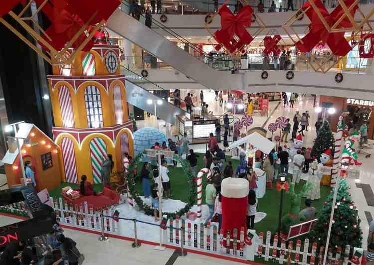 Santa’s Village and Winter Magic Inorbit Malls beckon all for their