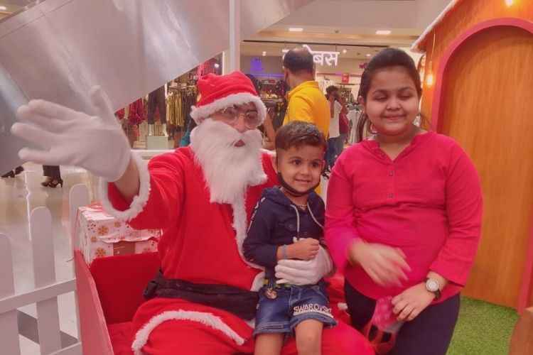 The entire mall was Santa’s Village: Children during Christmas celebrations at Vashi Inorbit